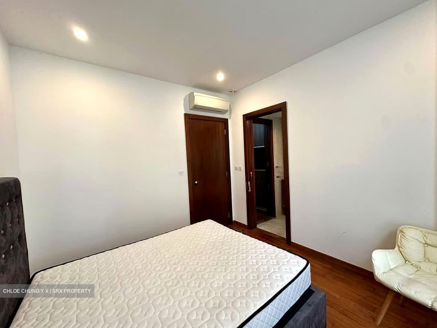Holland Link (D10), Terrace #593005171